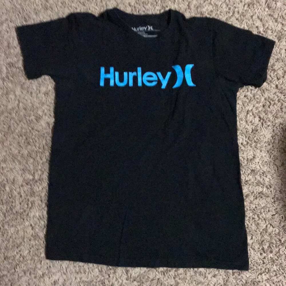 Medium men’s Hurley shirt